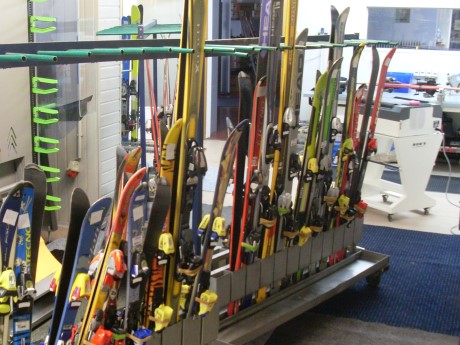 Professioneller Kantenschliff